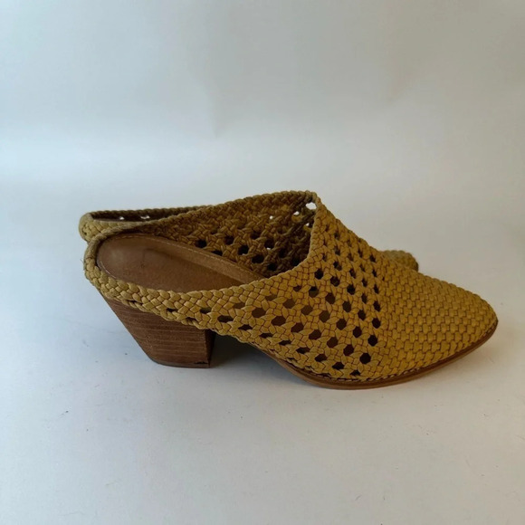 Mi.iM Paris Woven Leather Mules - Picture 4 of 8